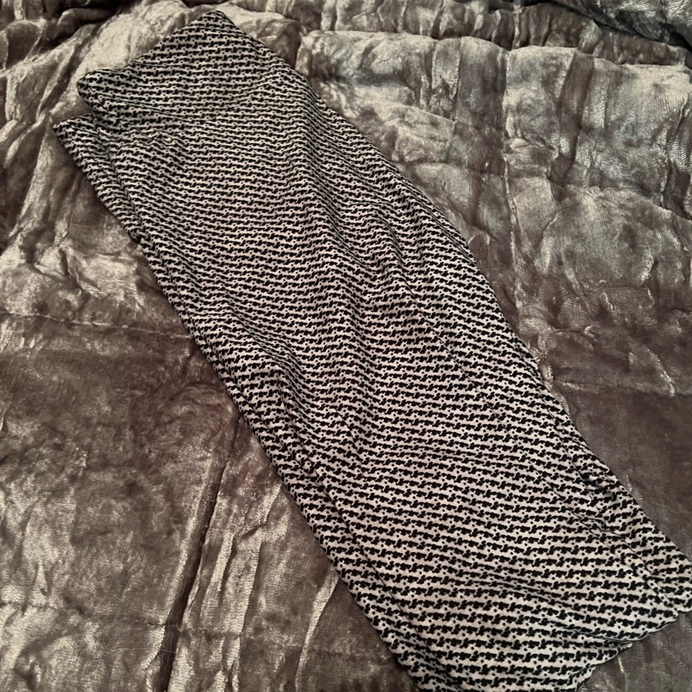 Lularoe OS Houndstooth Leggings